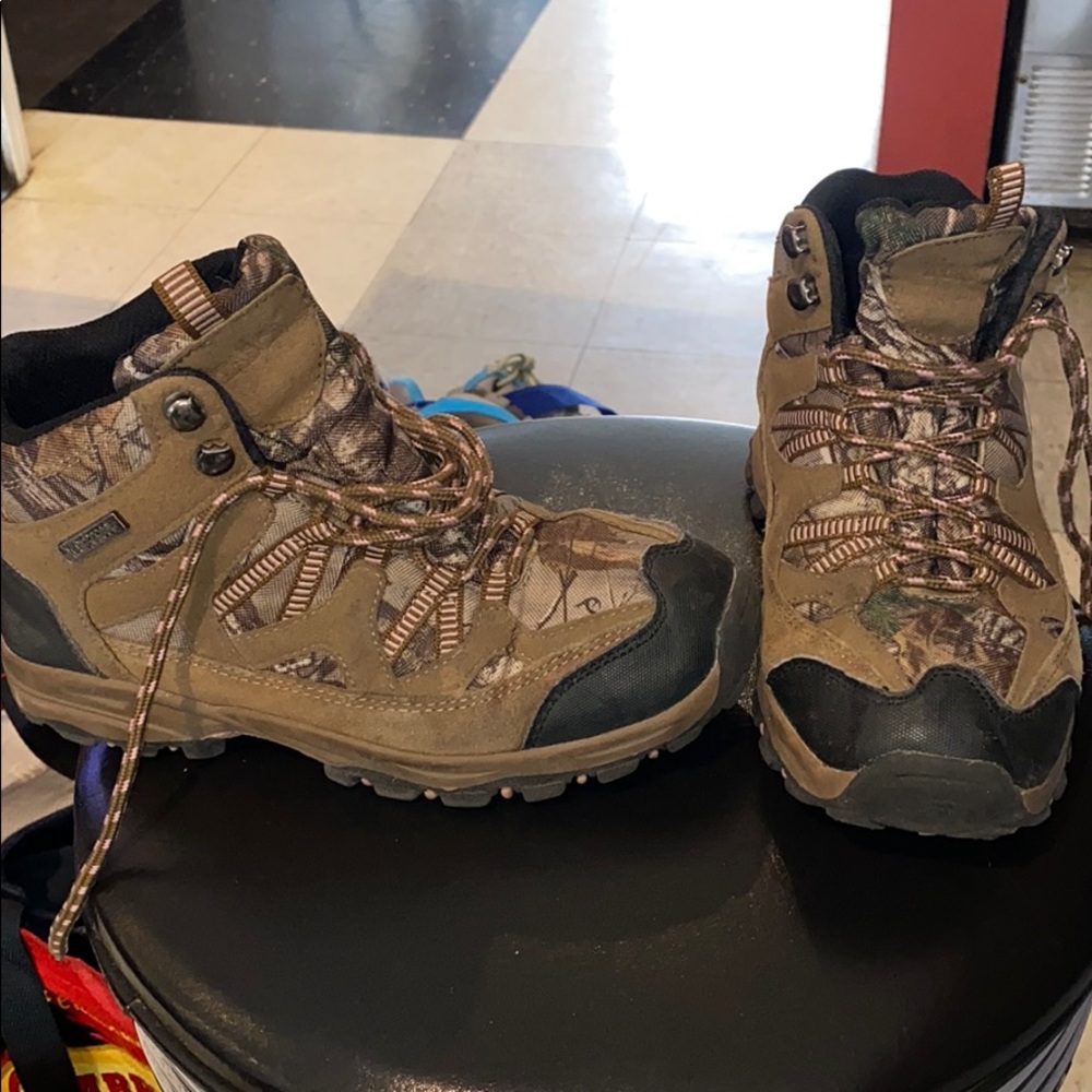 Hiking shoes